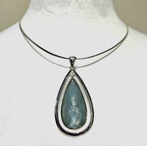 Ann Taylor necklace with mint greenish pendant. Adjustable clasp.